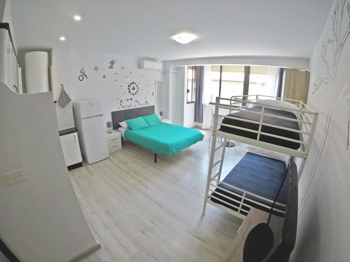 Mesonhomes Suites Center - Stay & Work غرناطة المظهر الخارجي الصورة